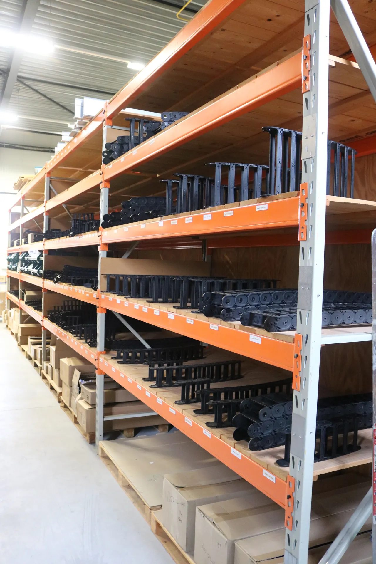 Buying a cable carrier: what to check before you order