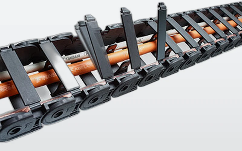 Cable carrier, energy chain or drag chain: what is the difference?